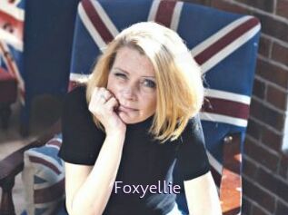 Foxyellie