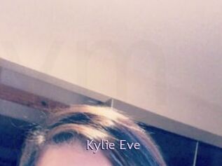 Kylie_Eve