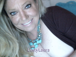 LustyLaura