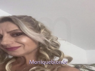 Moniqueblonde